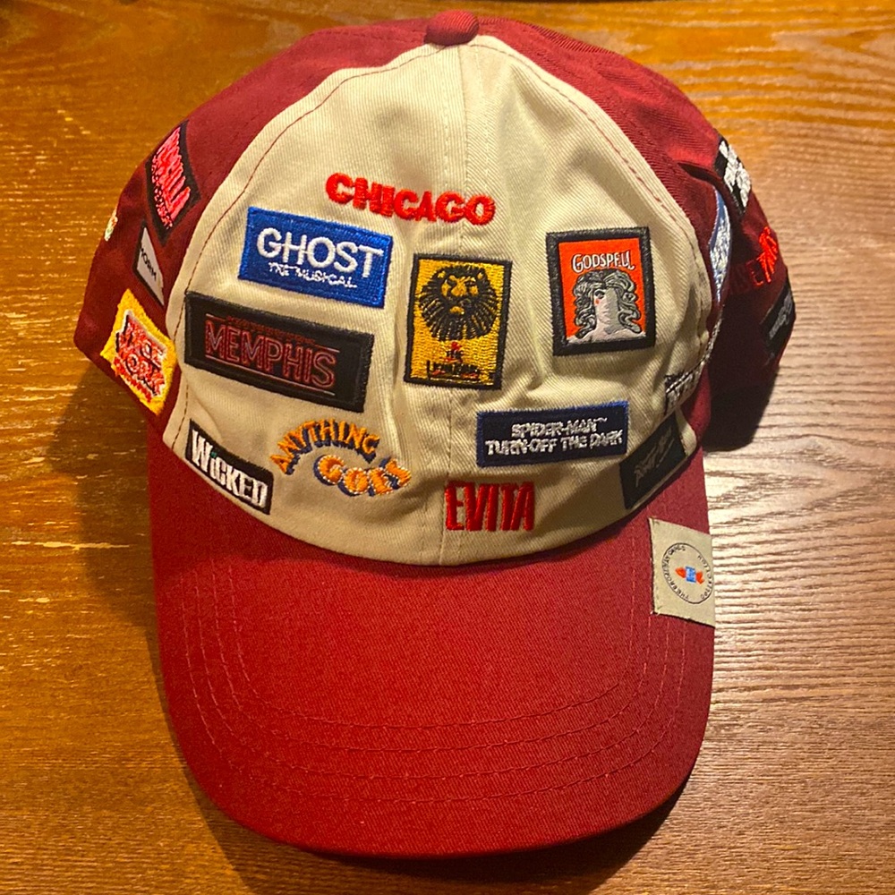 THEATRE NERD DREAM PIECE! UNWORN Showtunes Hat!